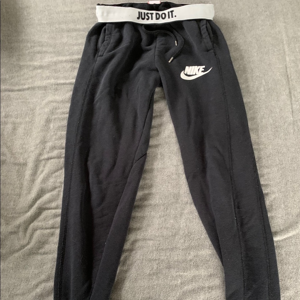 Full length back nike joggers
